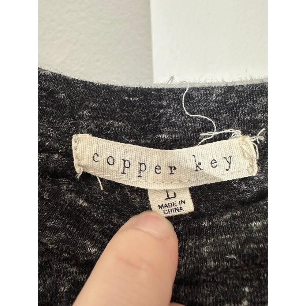 Copper Key top - Picture 3 of 3
